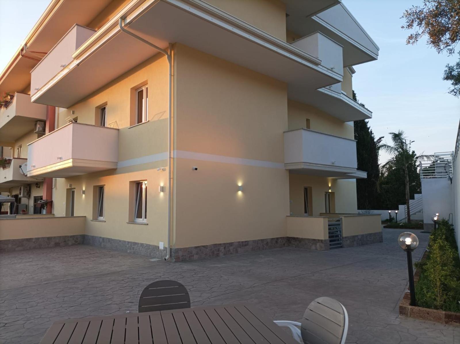 La Playa Del Sol 2 Vila Santa Domenica  Exterior foto